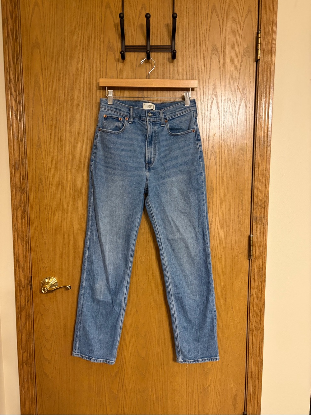 abercrombie and fitch jeans